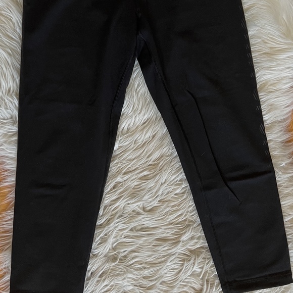 Victoria Secret Sport Black Tights - Picture 2 of 2